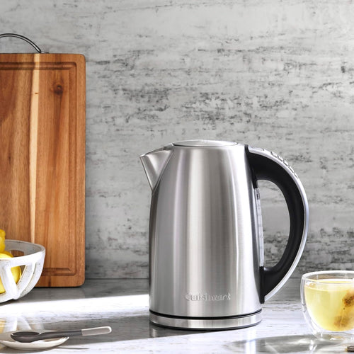 1.7-liter electric kettle. Cordless electric kettle.